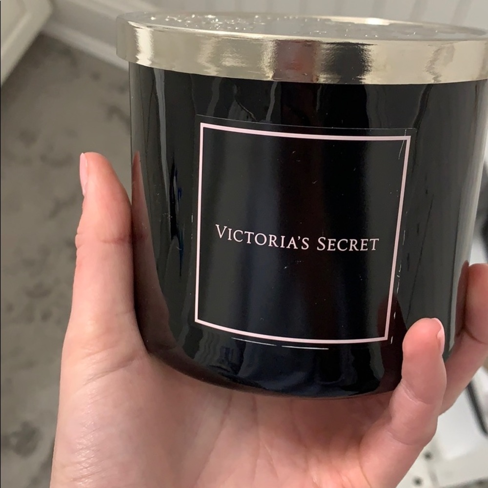 Victoria Secret candle